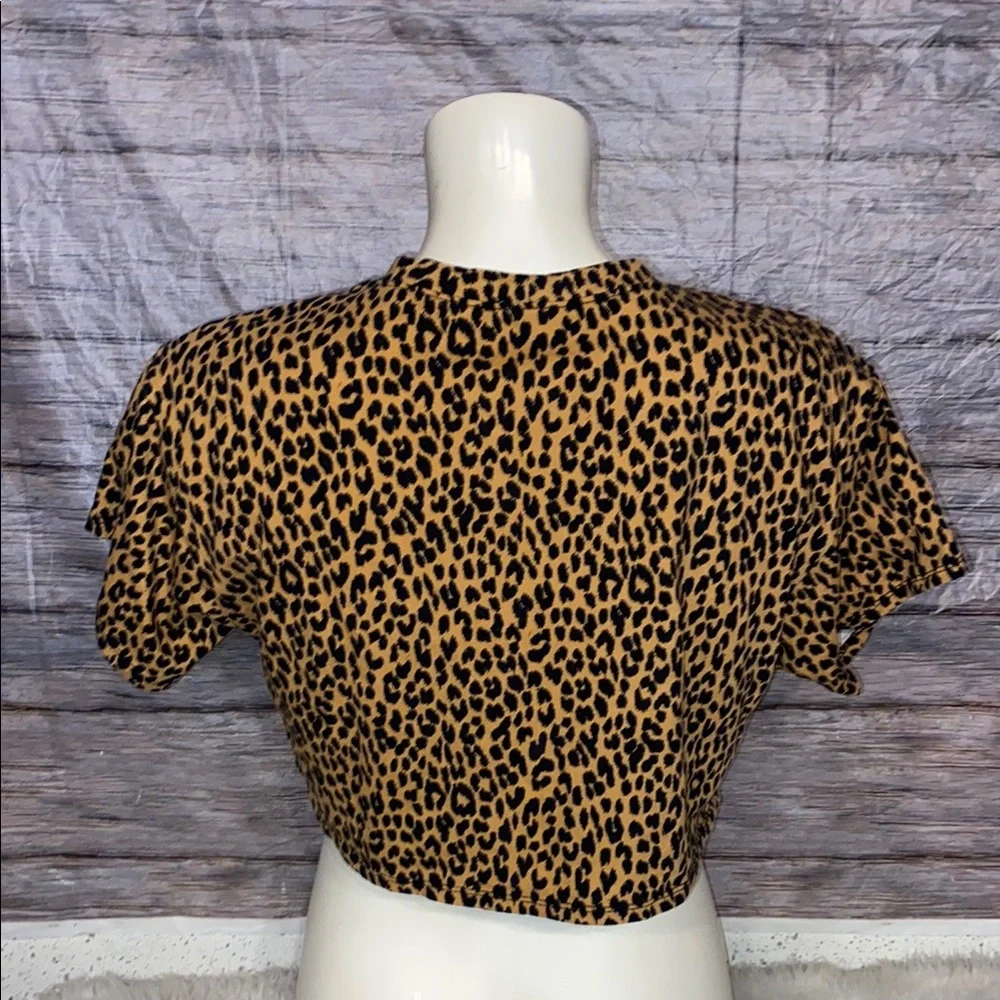 Forever 21 Leopard Print Crop Top - Picture 5 of 6